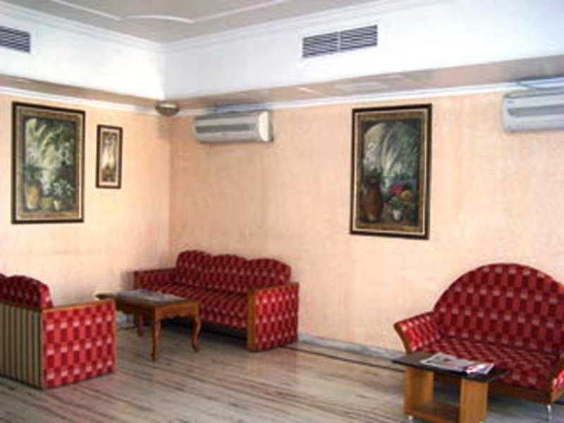 Hotel Chicago Ahmedabad Exterior foto